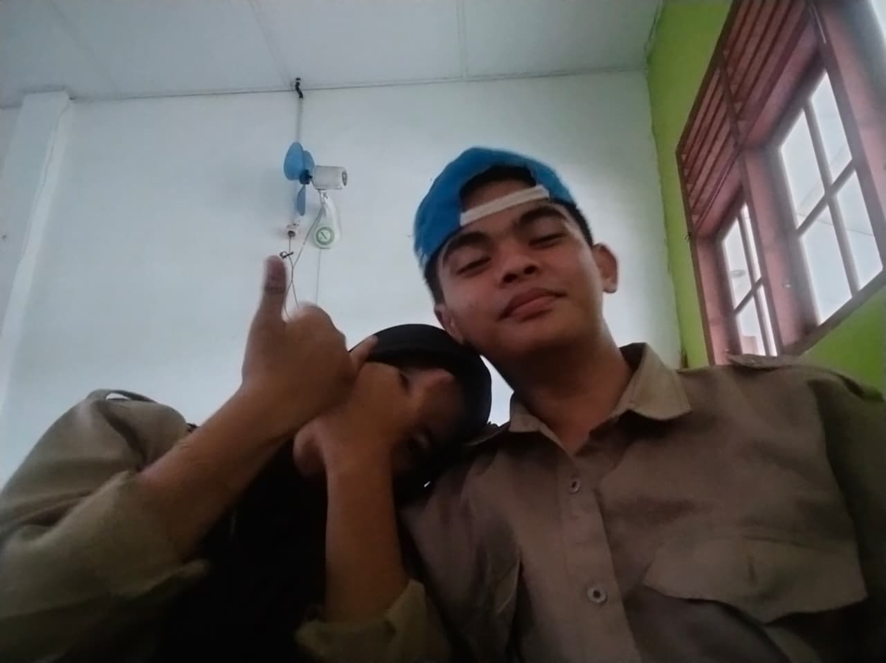 Fotbar pertama kali